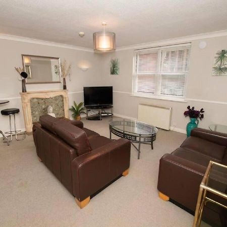 סקארבורו Cormorant - Beautiful 2 Bed Apartment With Sea Views Old Town מראה חיצוני תמונה
