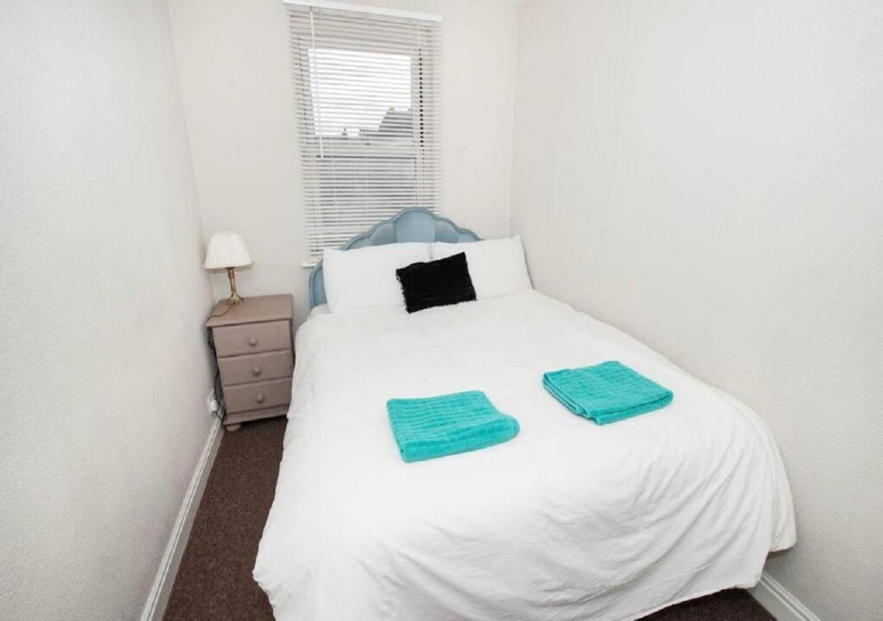 סקארבורו Cormorant - Beautiful 2 Bed Apartment With Sea Views Old Town מראה חיצוני תמונה