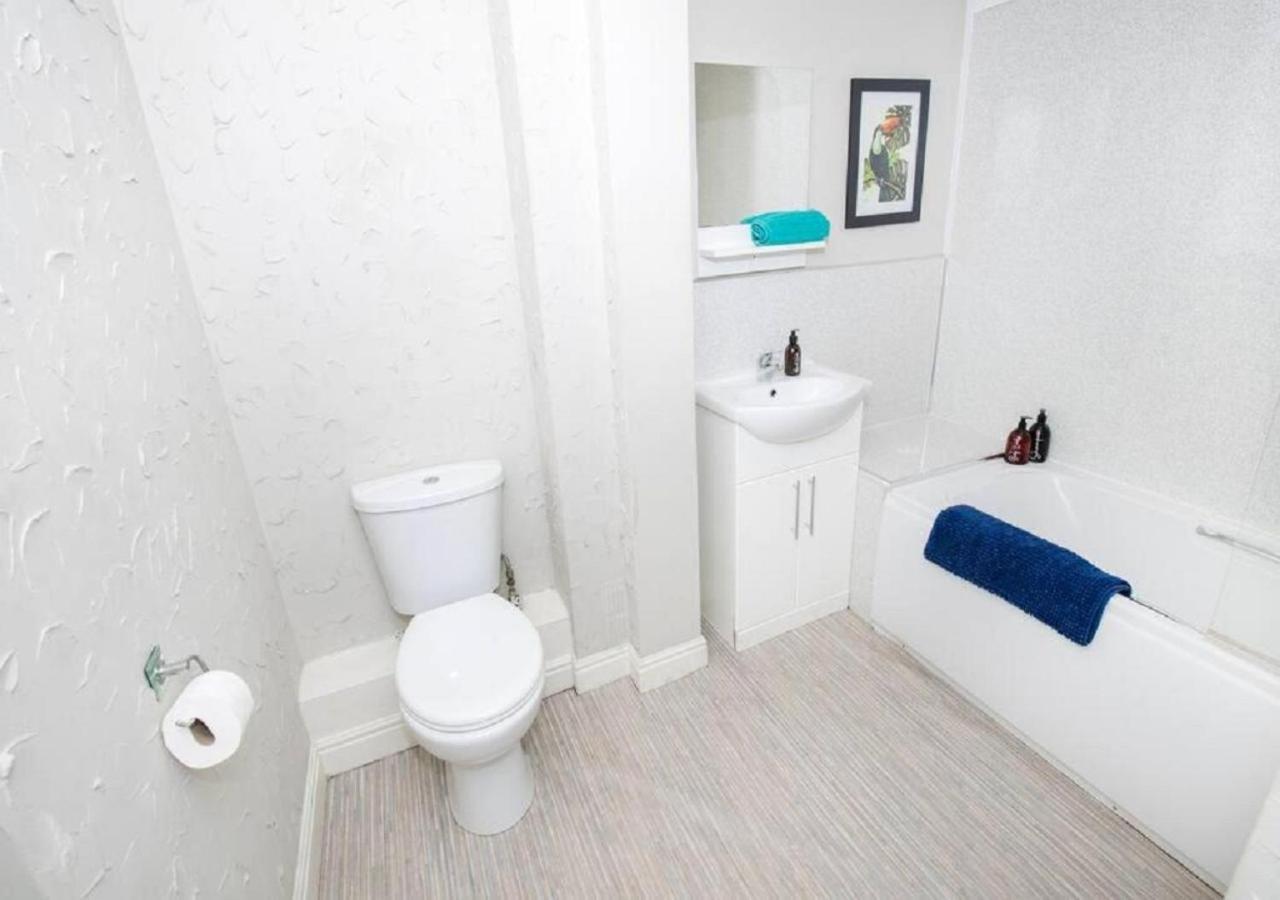 סקארבורו Cormorant - Beautiful 2 Bed Apartment With Sea Views Old Town מראה חיצוני תמונה